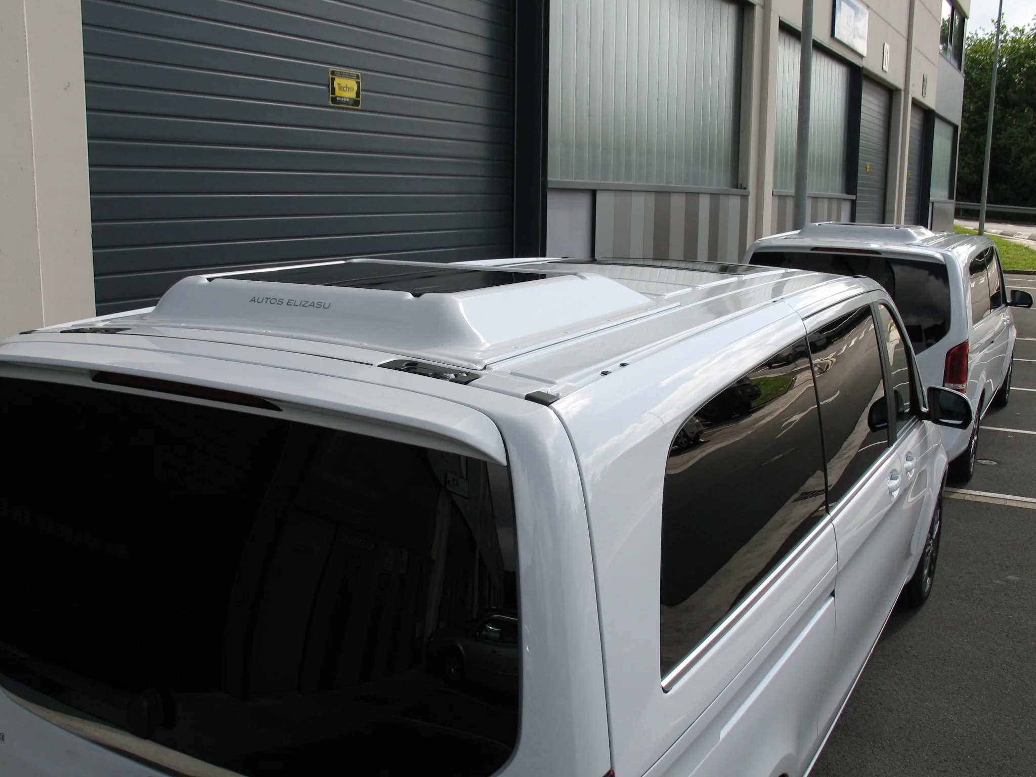 acceso-entry-y-techo-high-roof-2